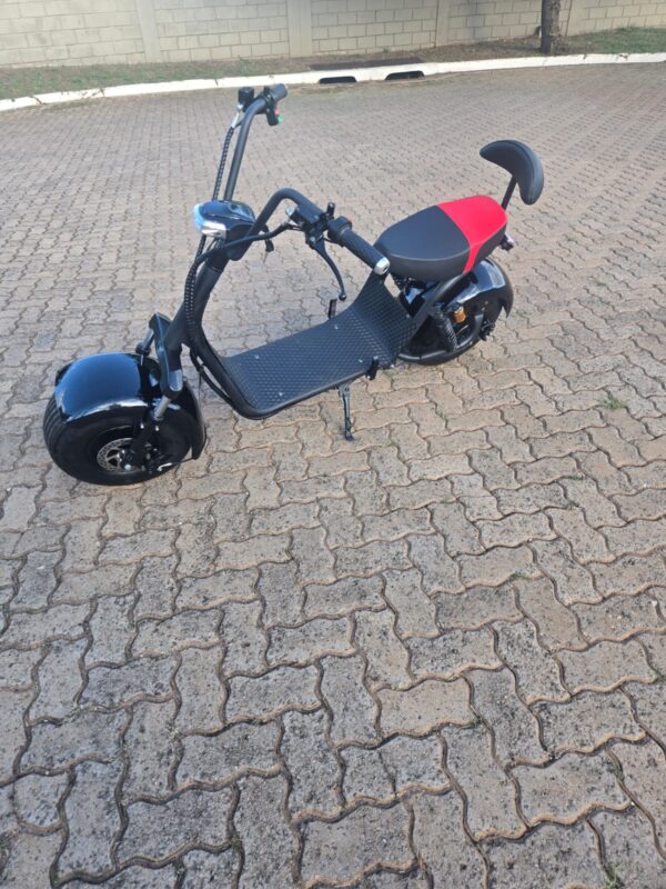 Scooter 1000wats Preto Brilhante - Imagem 10